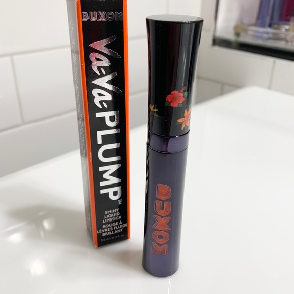 BUXOM “Heat Wave” Va-Va-Plump Liquid Lipstick - Picture 6 of 6